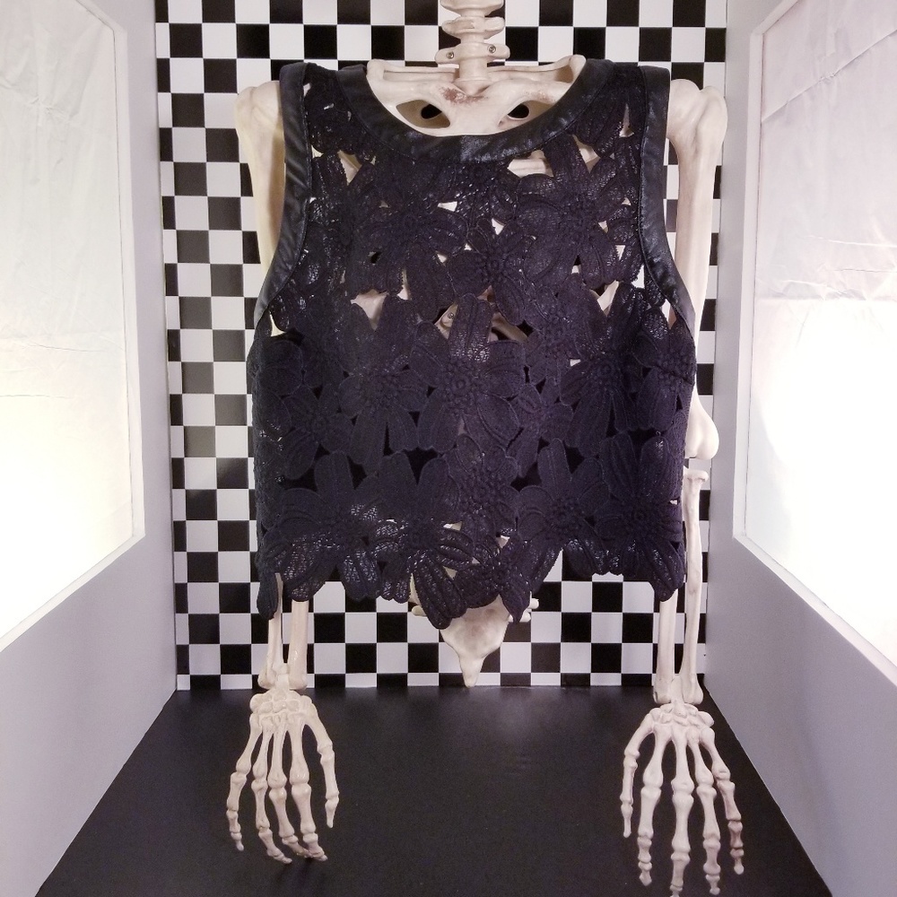 ☠SOLD☠ Black Floral Crop Top
